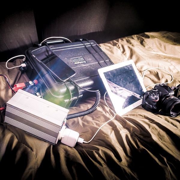 12V TO 230V INVERTER 600W